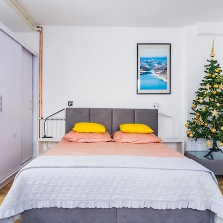 דלניצה Apartman Japlenski מראה חיצוני תמונה